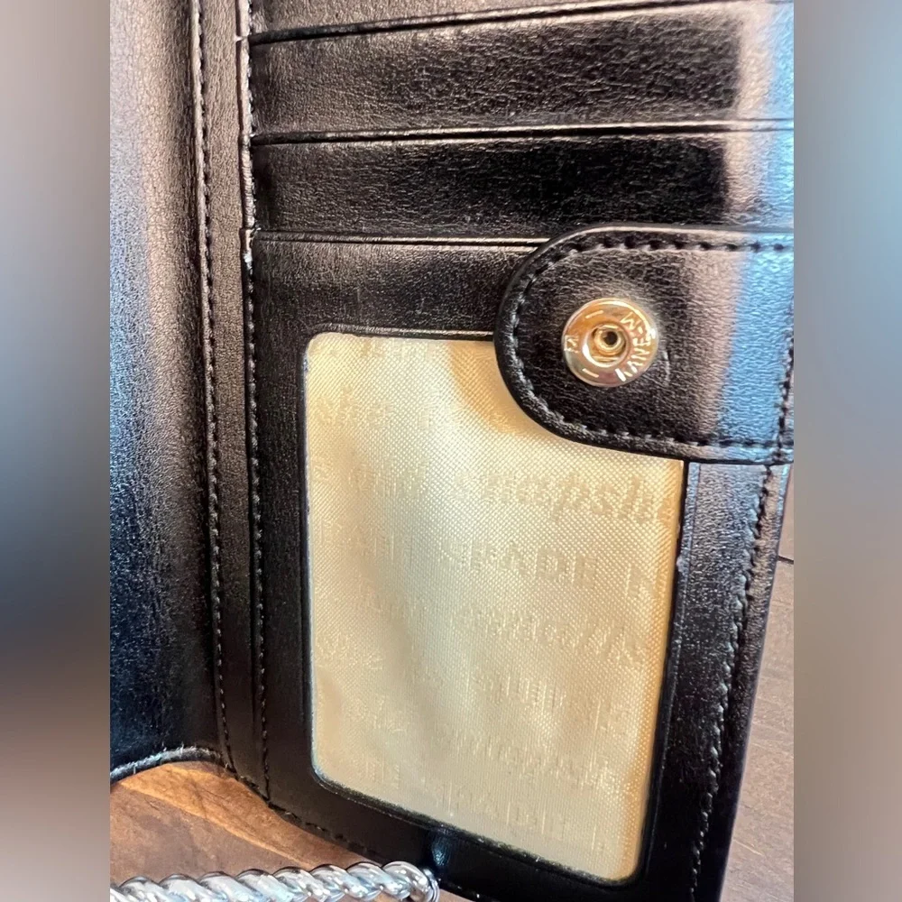 Kate Spade Fairmount Square Stacy continental snap wallet in a black and white